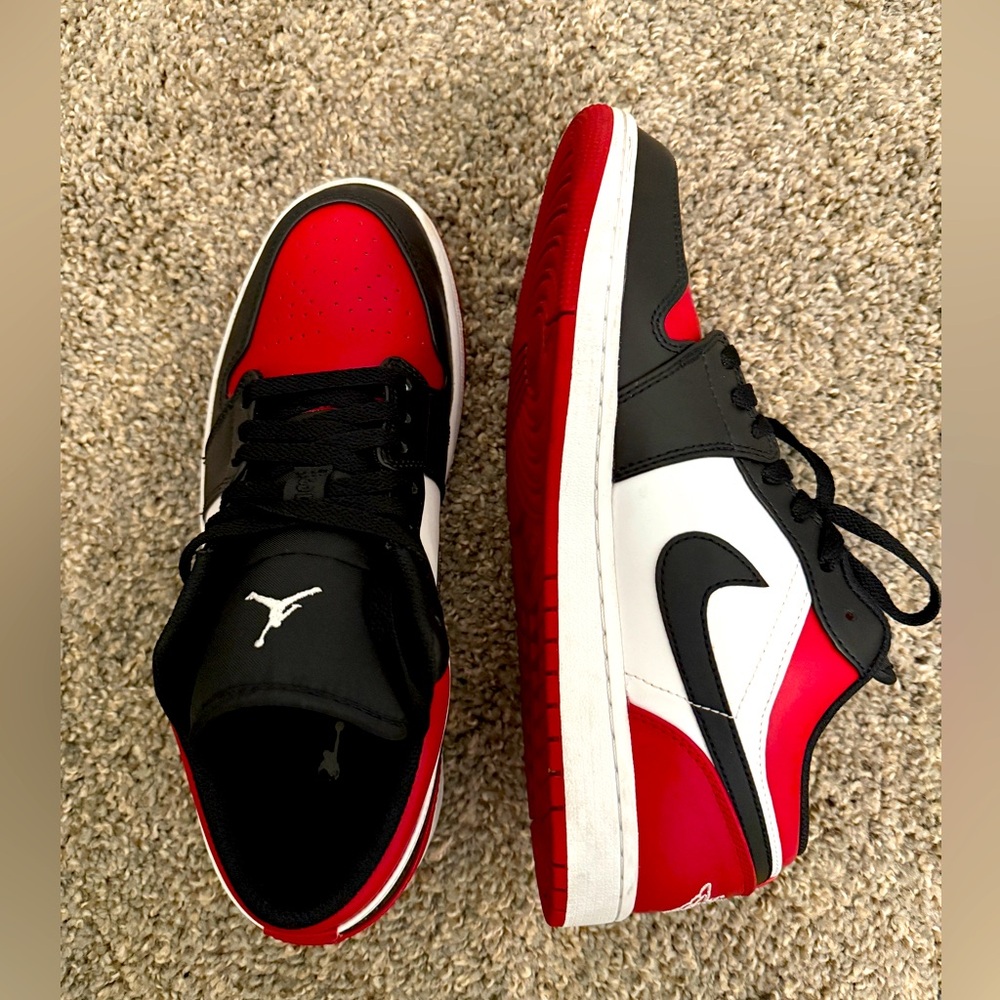 Jordan 1 Low SE
Bred Toe